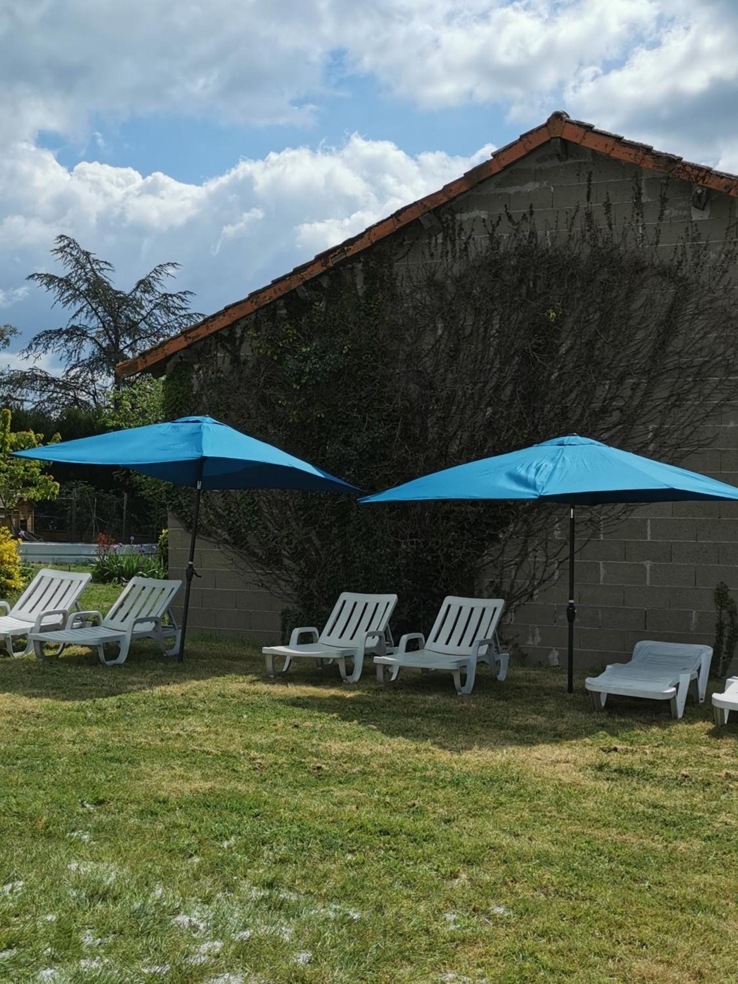 Tranquille Vienne Gites A Chirac Dept Charente المظهر الخارجي الصورة